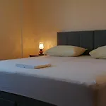 Apartments Srhoj